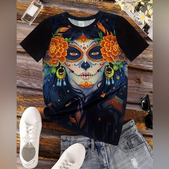 Shirt - Picture 3 of 3